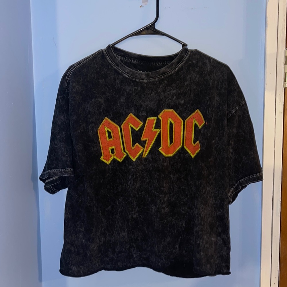 AC/DC crop top